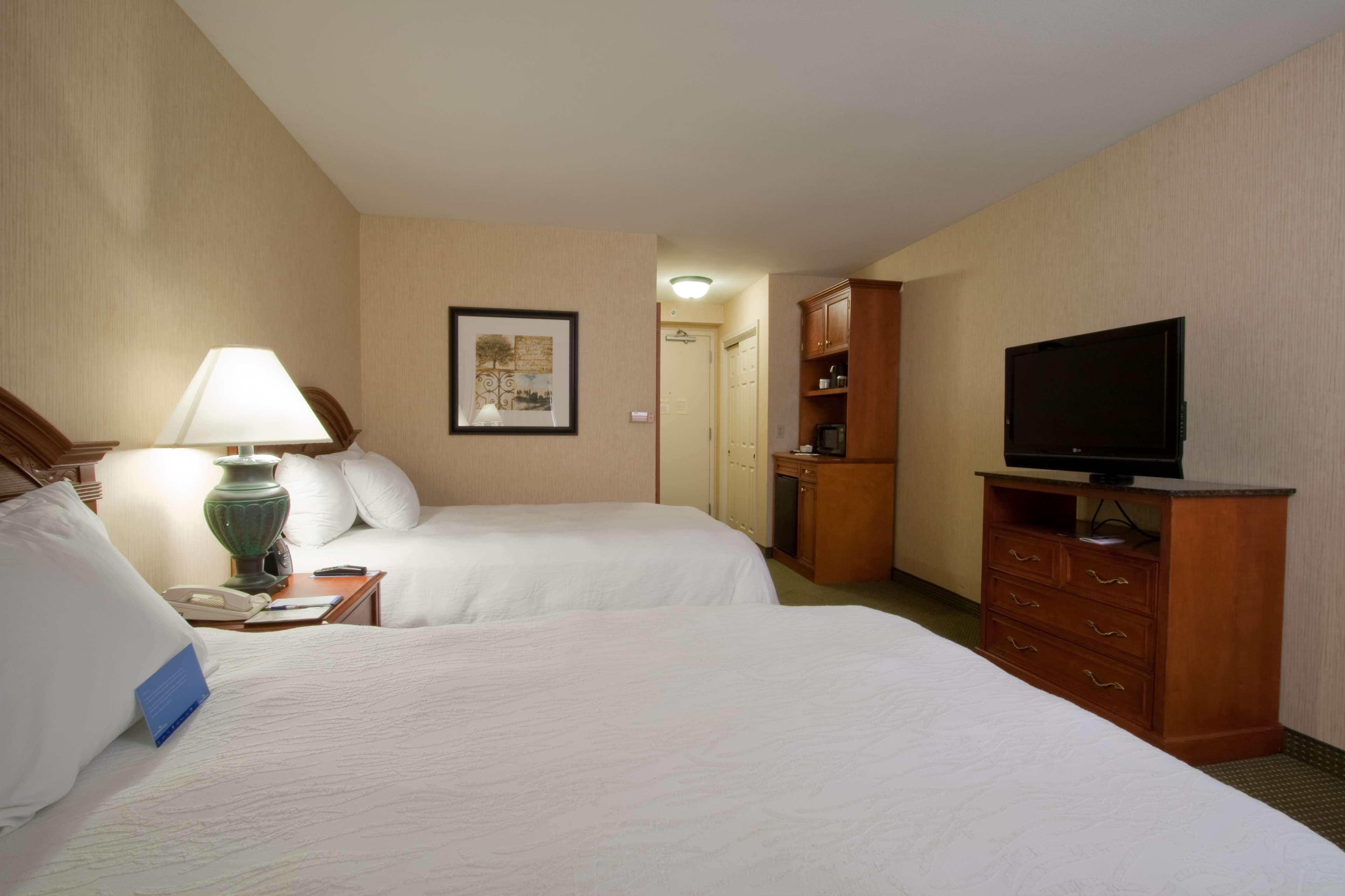 Hilton Garden Inn Roseville Pokoj fotografie
