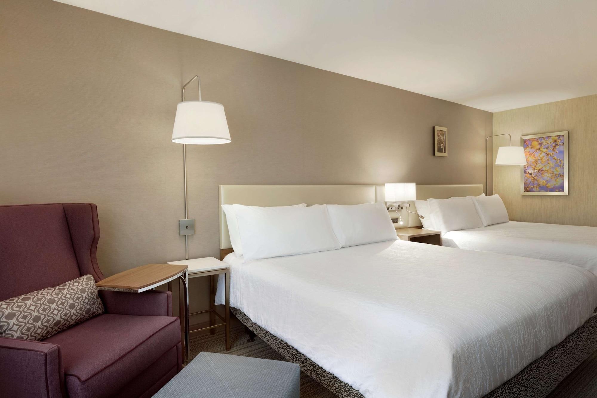 Hilton Garden Inn Roseville Exteriér fotografie