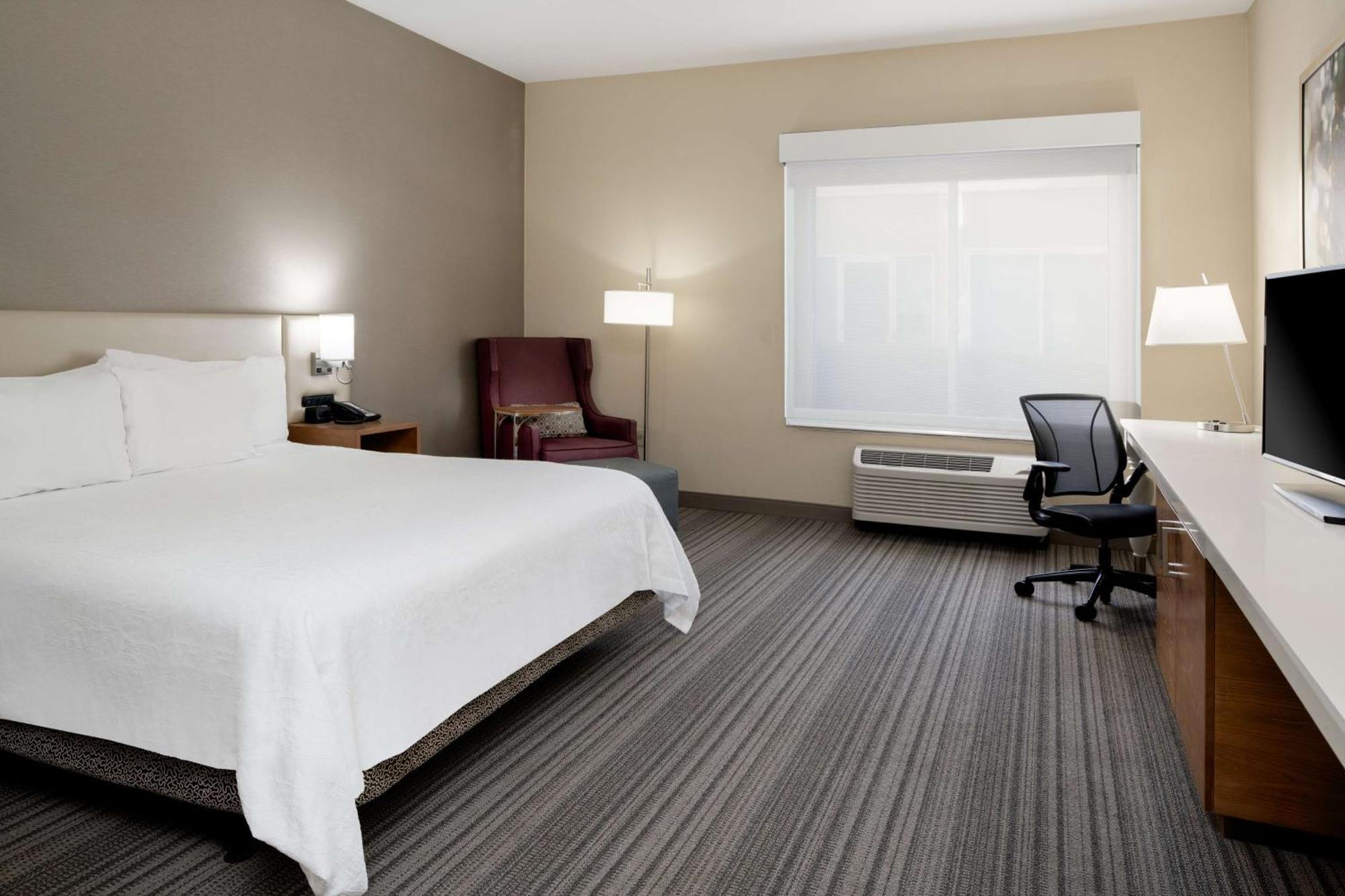 Hilton Garden Inn Roseville Exteriér fotografie