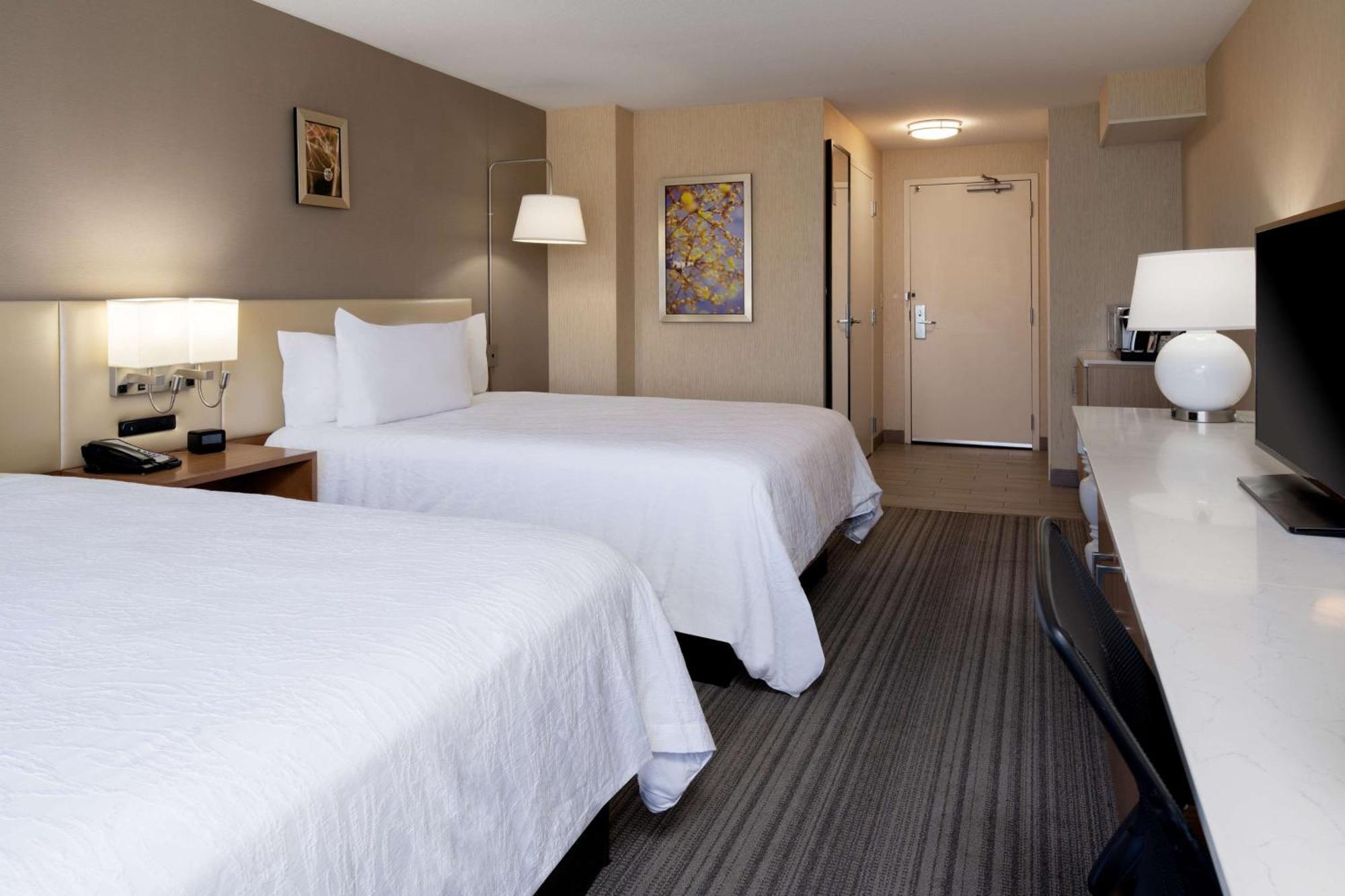 Hilton Garden Inn Roseville Exteriér fotografie